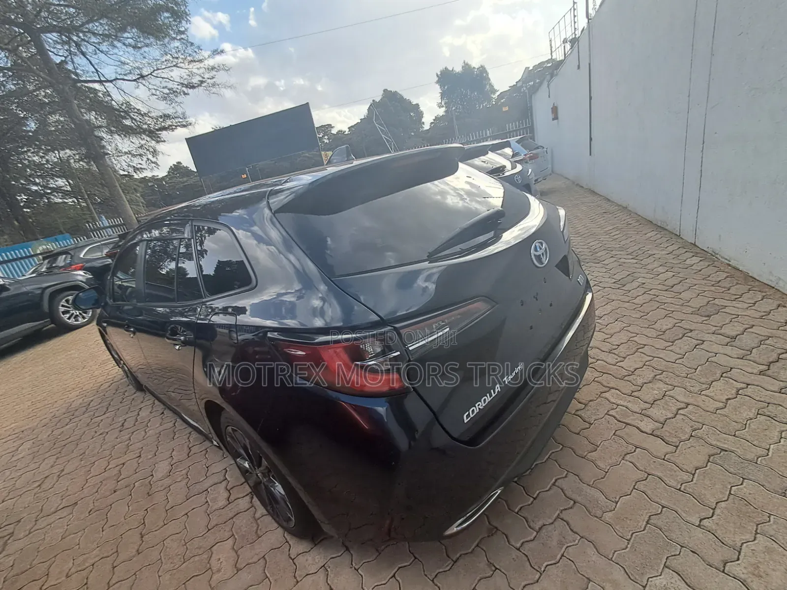 Toyota Corolla Touring 2019 Black