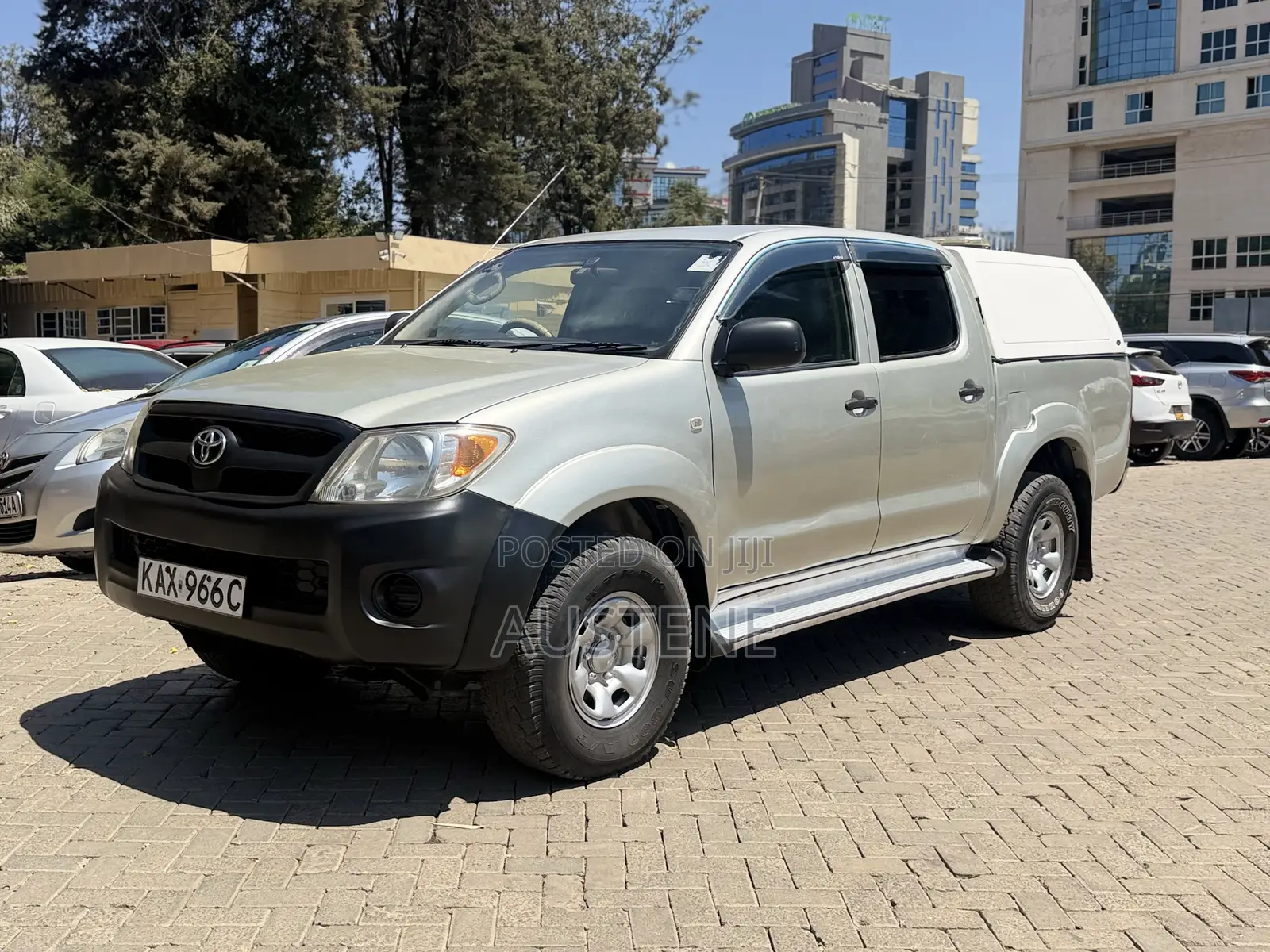 Toyota Hilux 2006 Silver
