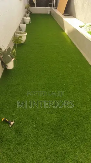 Artificial Grass Rolls for Creating Attractive Green Garden Spaces