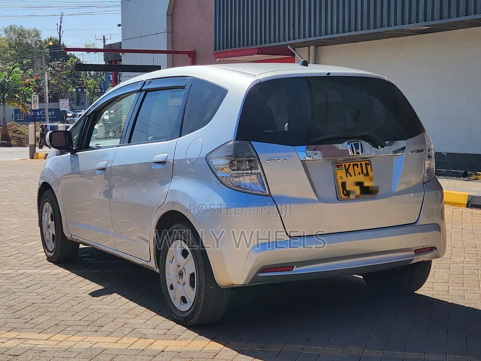 Honda Fit Automatic 2012 Silver