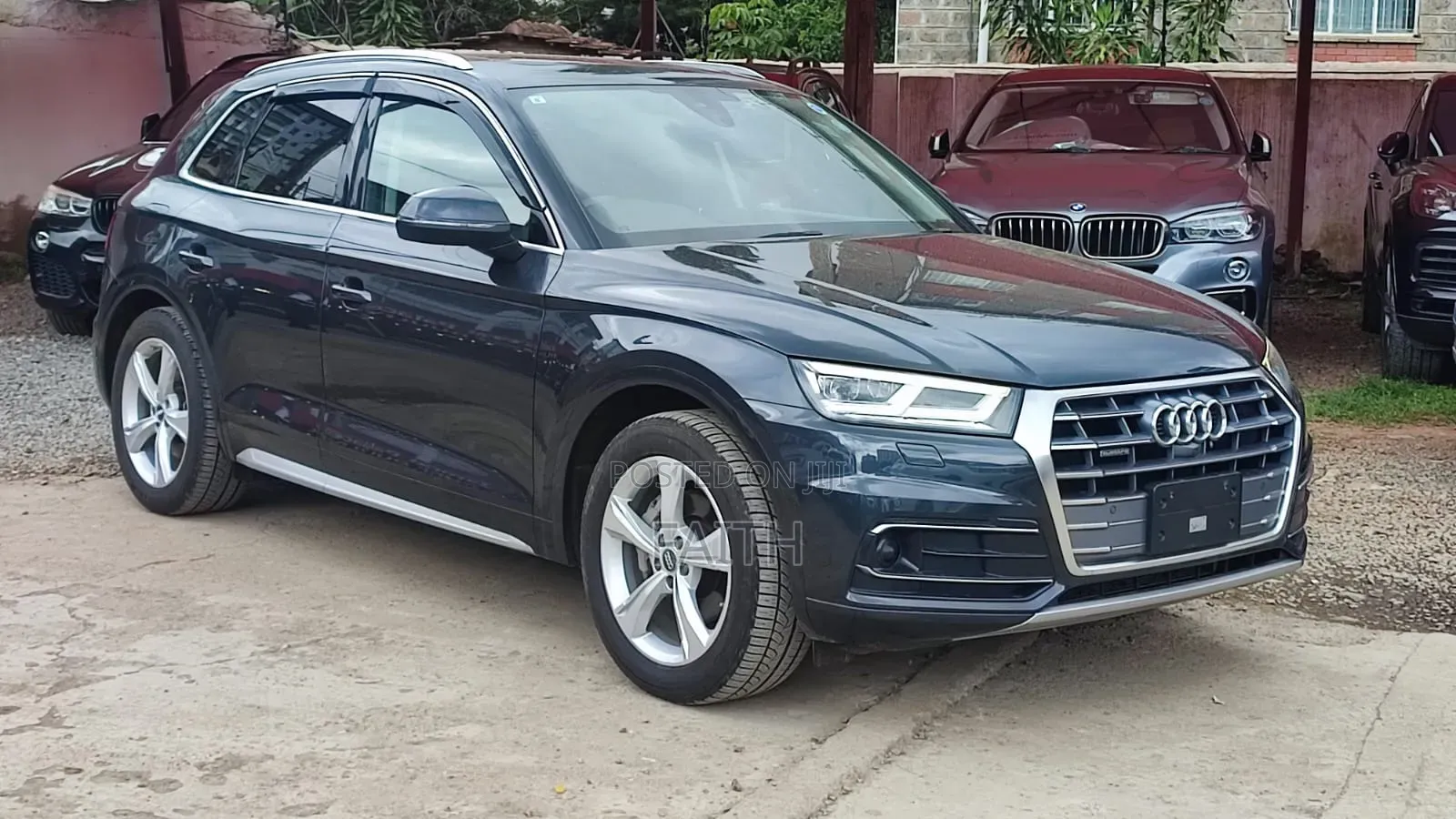 Audi Q5 2.0T Premium AWD quattro 2019 Gray