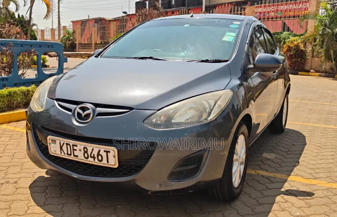 Mazda Demio 2014 Gray