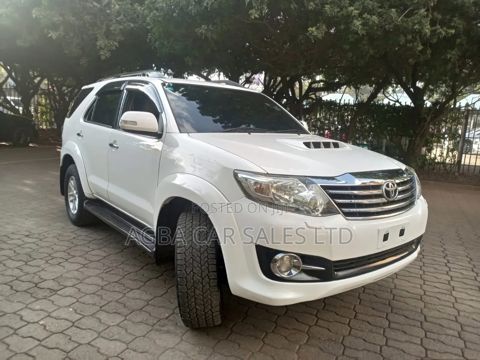 Toyota Fortuner 2015 White