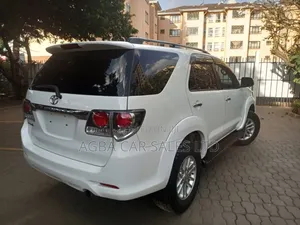 Toyota Fortuner 2015 White