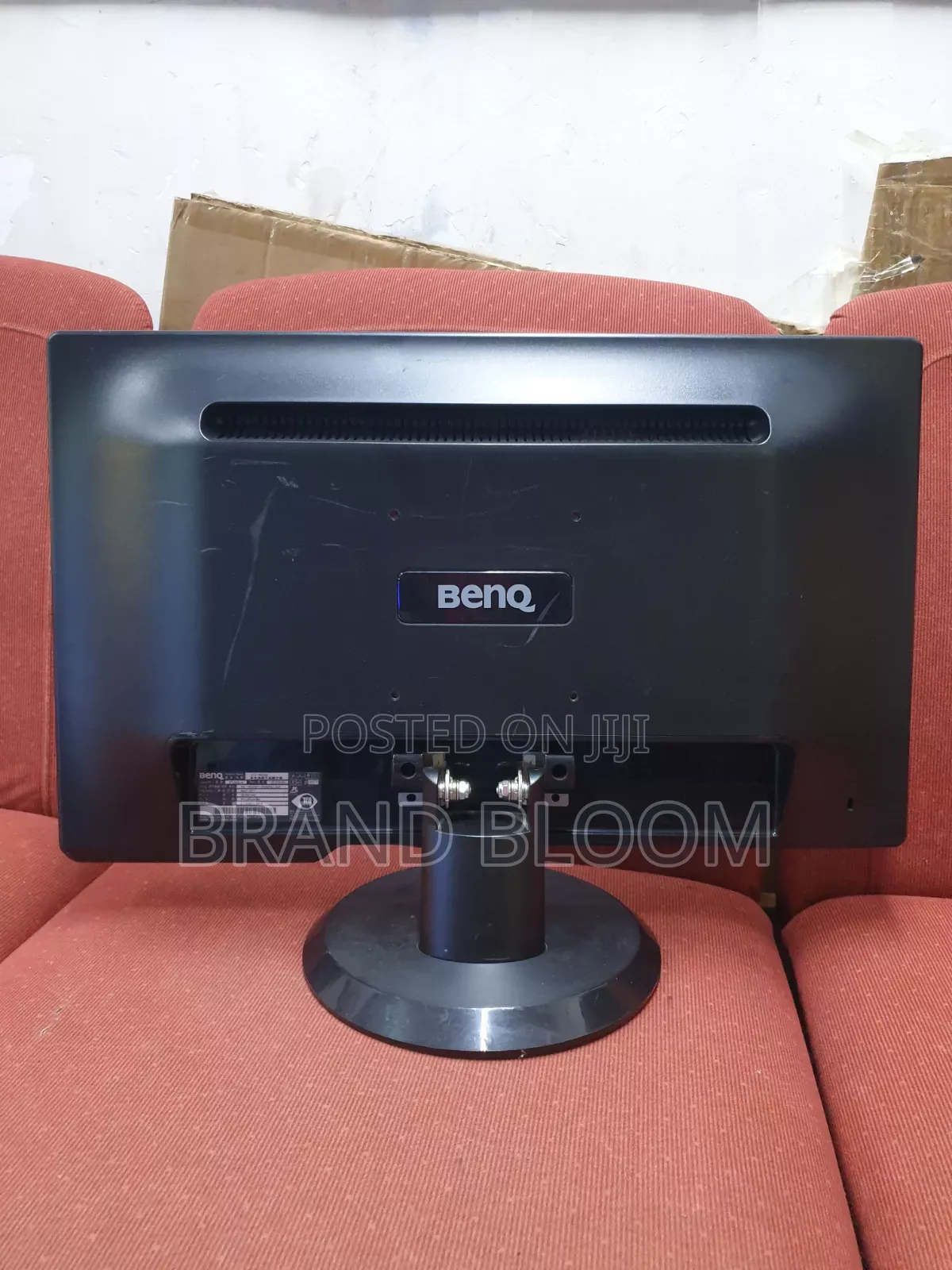 22"monitor