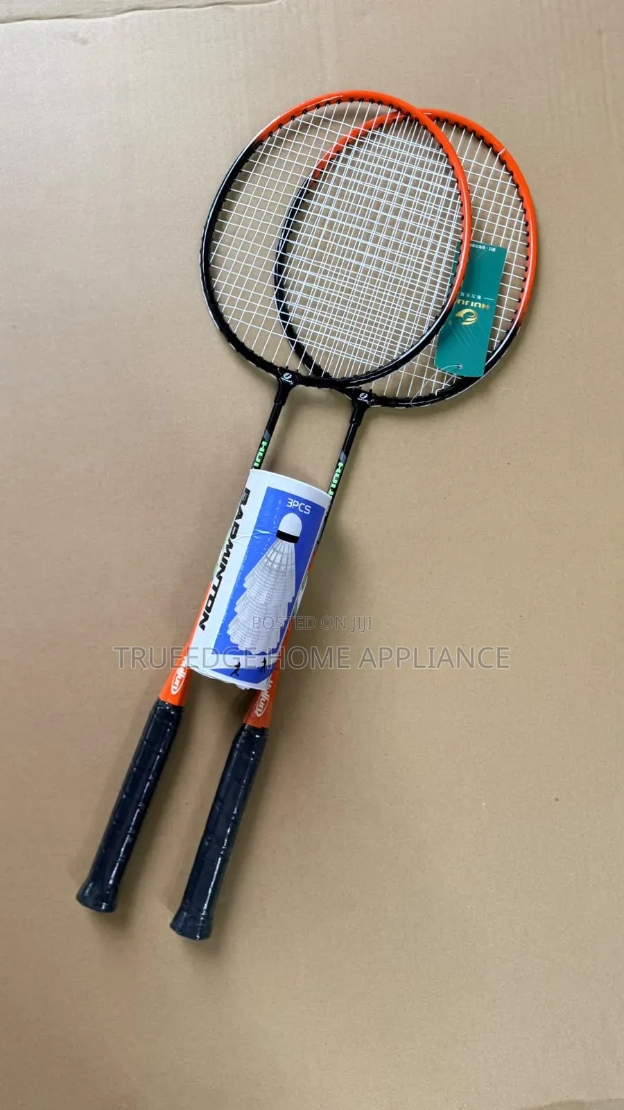 Tennis Racket With 3 Balls