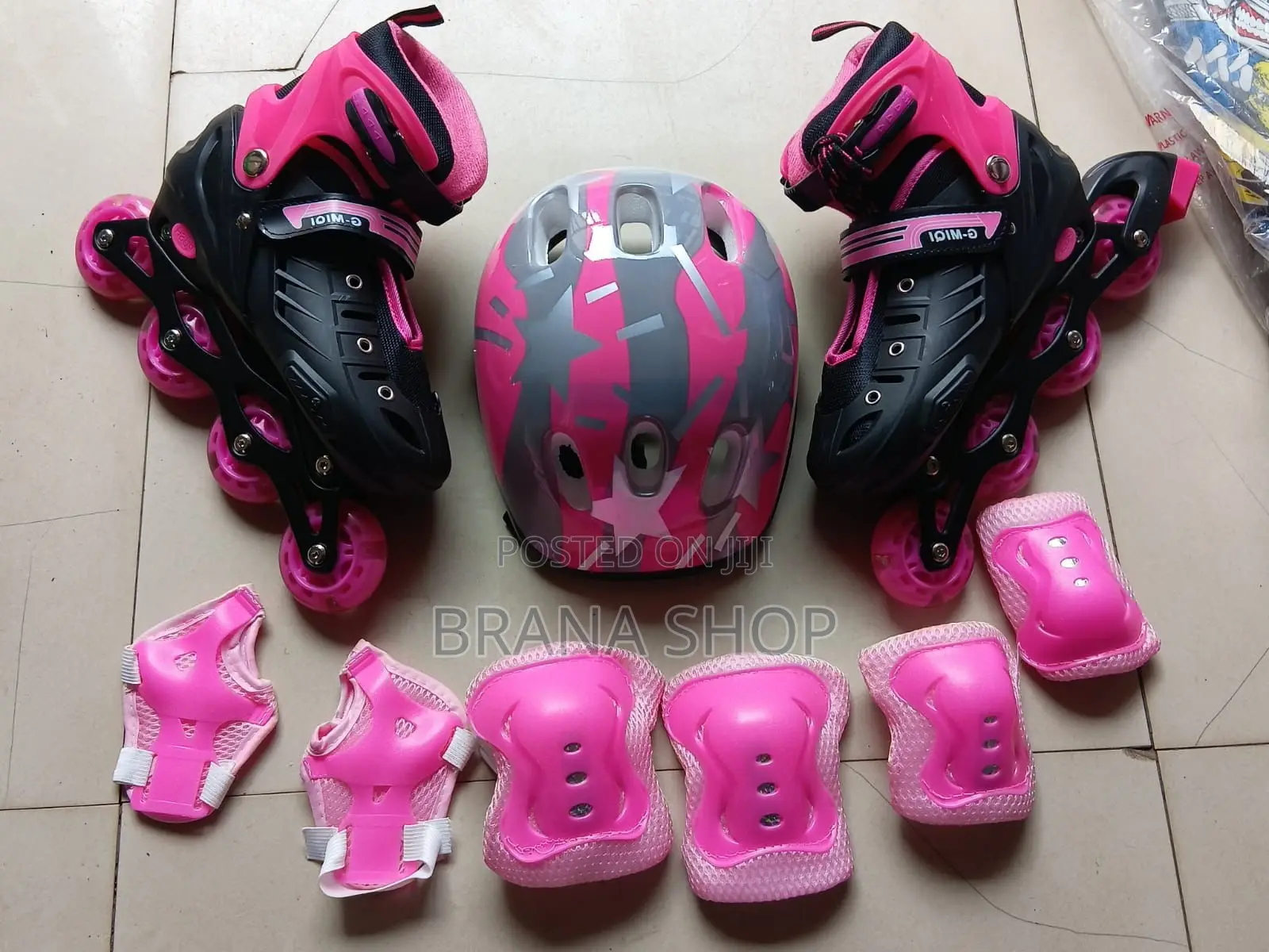 ** Pink Hard Boot Skating Shoes + Soft Helmet**