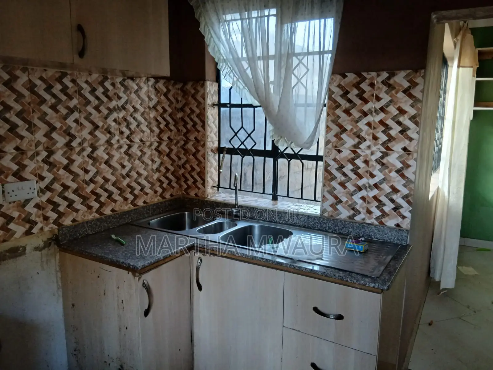 3bdrm Bungalow in Mlolongo Phase 3 for rent