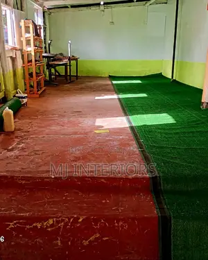 Fake Lawn Carpet for Gardens, Terraces and Commercial Properties