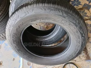 Bridgestone 265/65r18