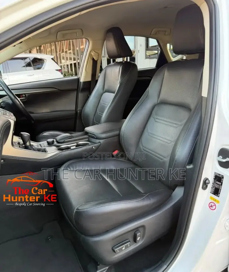 Lexus NX 2016 Pearl