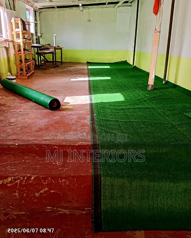 Fake Grass Turf for Creating Beautiful Green Lawns Without Mowing - main view