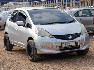 Honda Fit 2011 Silver