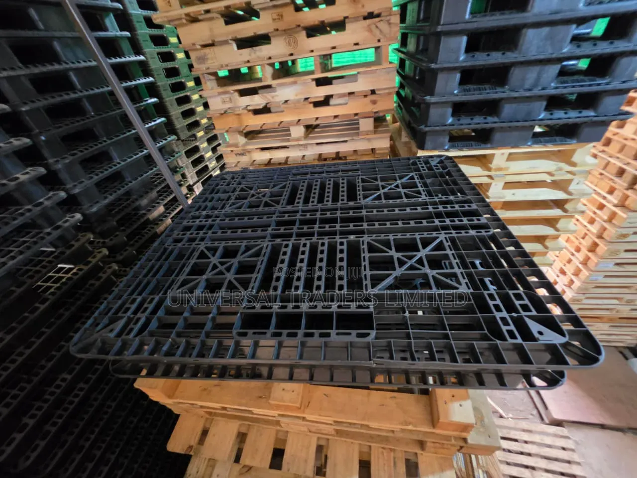 Plastic Pallet-Industrial Grade