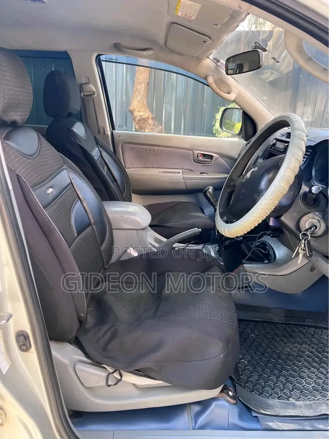 Toyota Hilux 2006 Silver