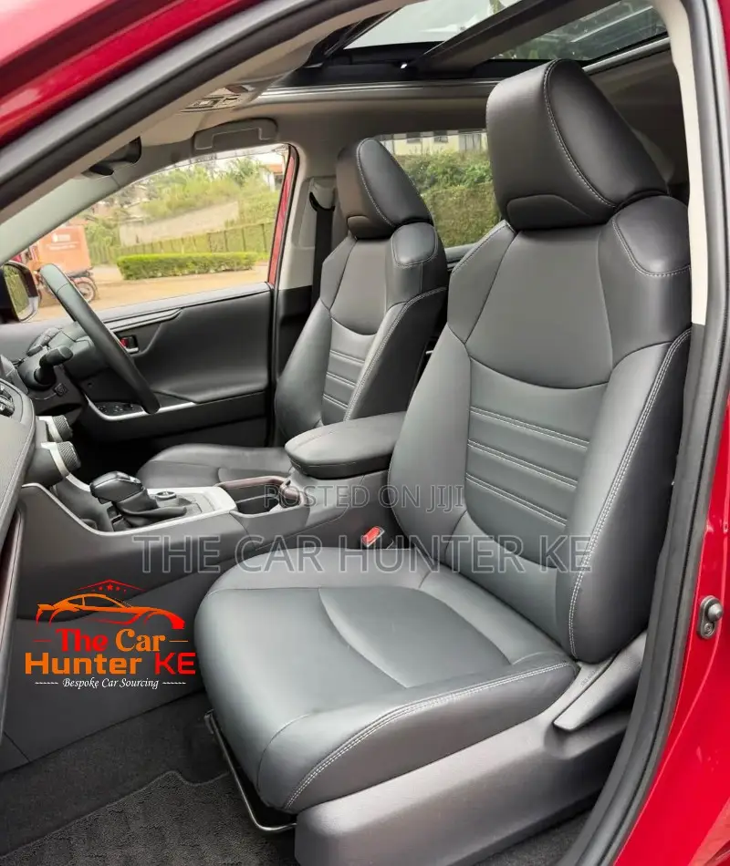 Toyota RAV4 2019 Red