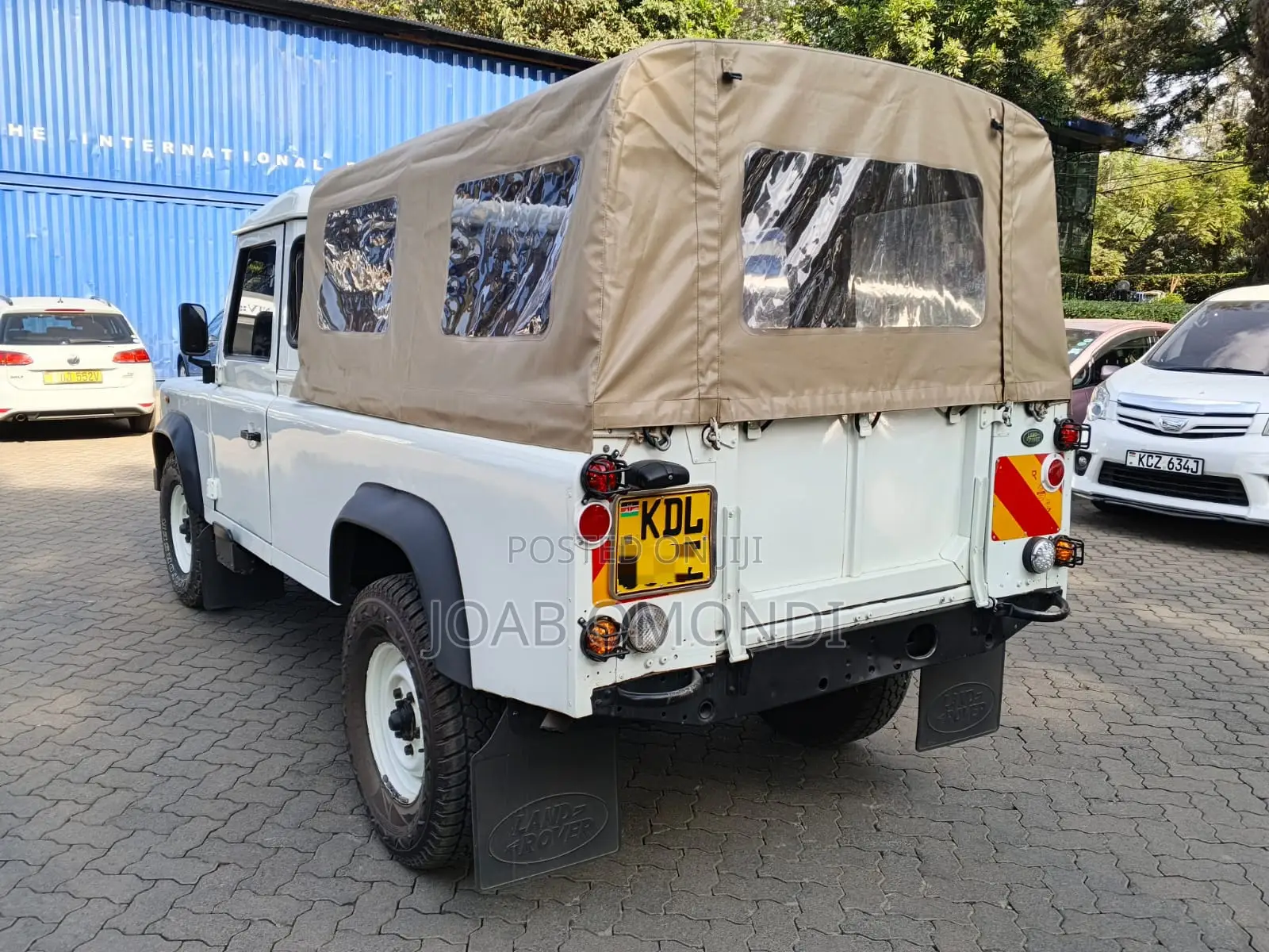 Land Rover Defender Puma 110 2.4 TD 2010 White