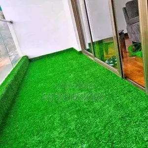 Artificial Grass Carpet for Home Makeovers and Garden Upgrades