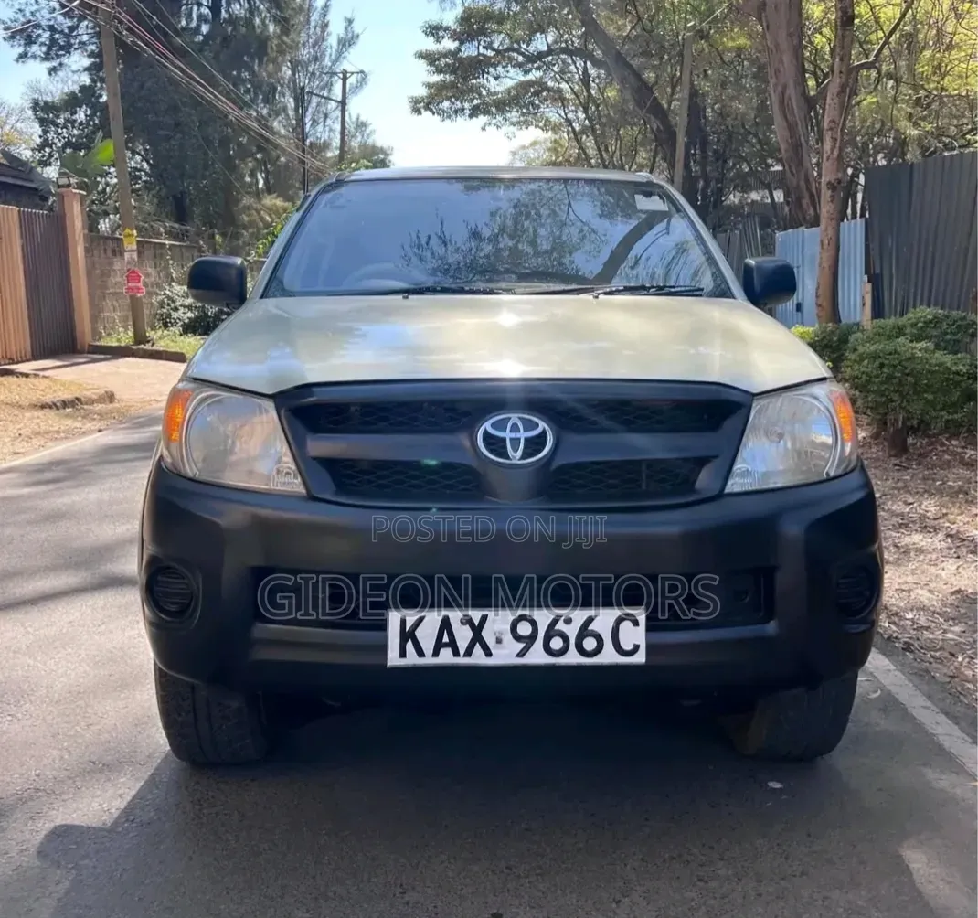 Toyota Hilux 2006 Silver