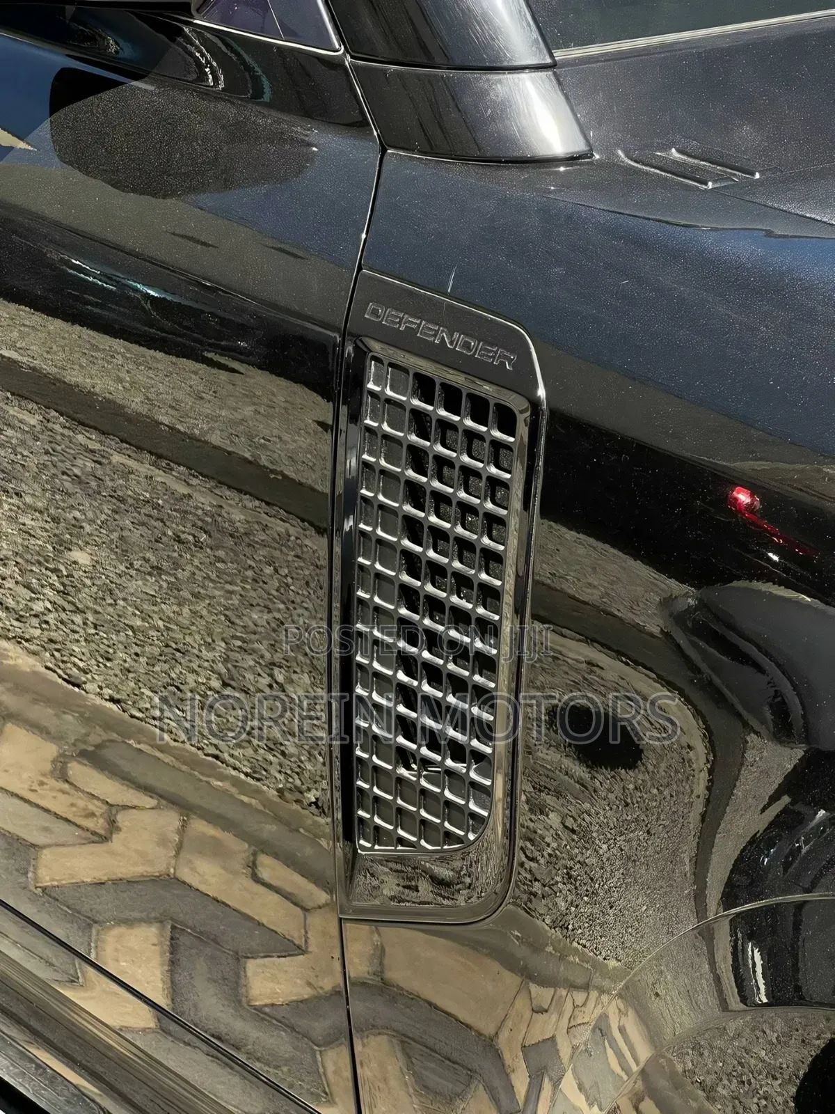 Land Rover Defender 2020 Matt Black