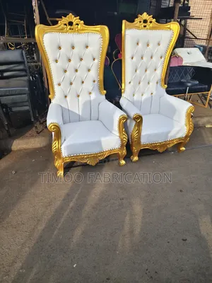 Queen Chairs White and Gold Design