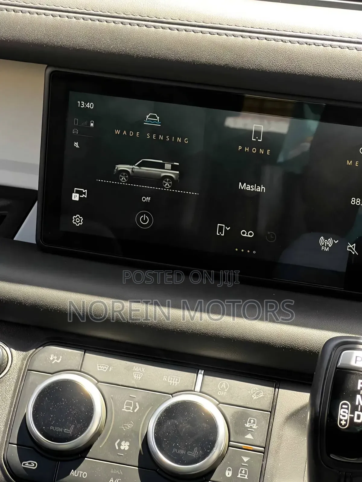 Land Rover Defender 2020 Matt Black