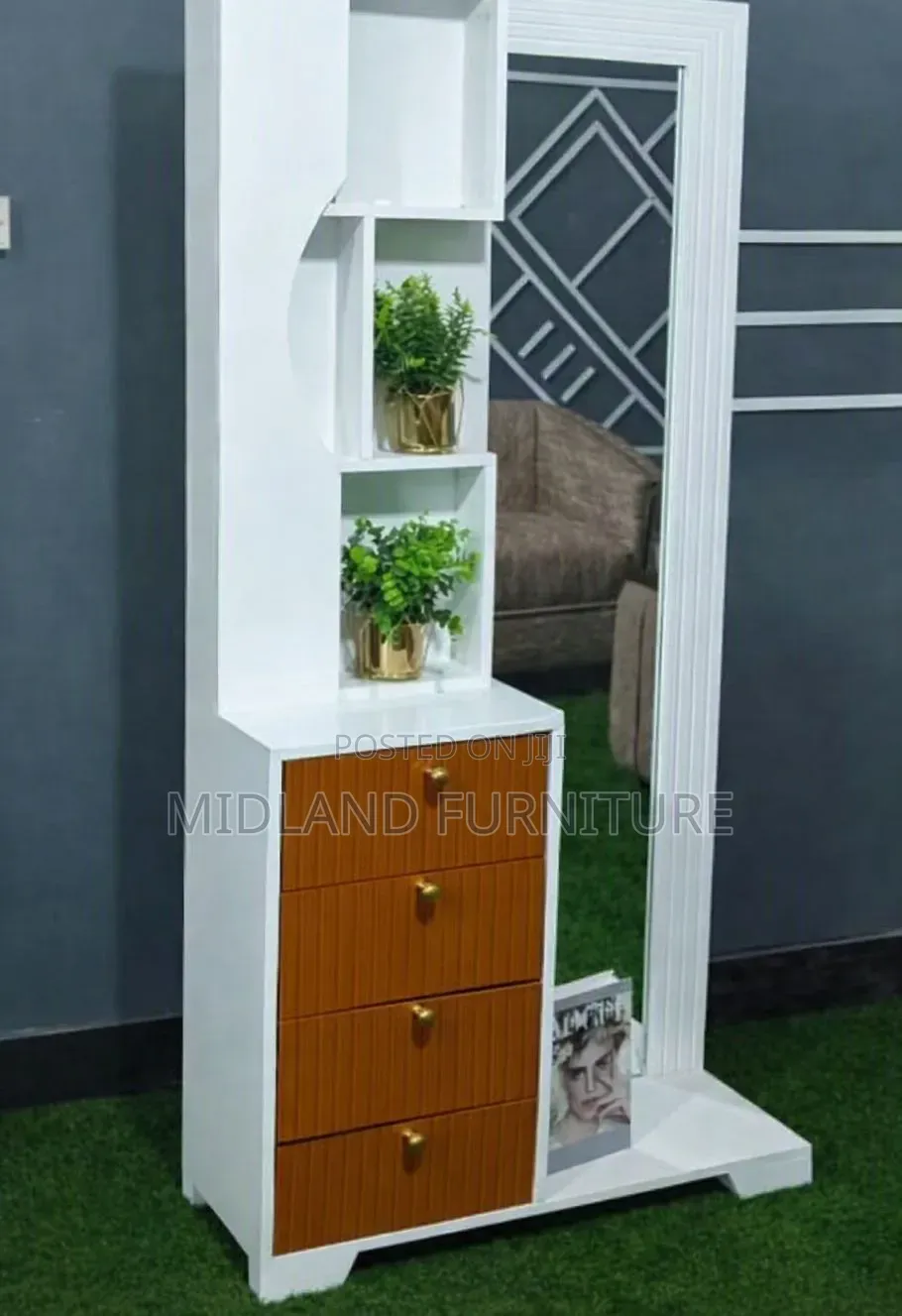 Dressing Vanity With Mirror Pay on Delivery 