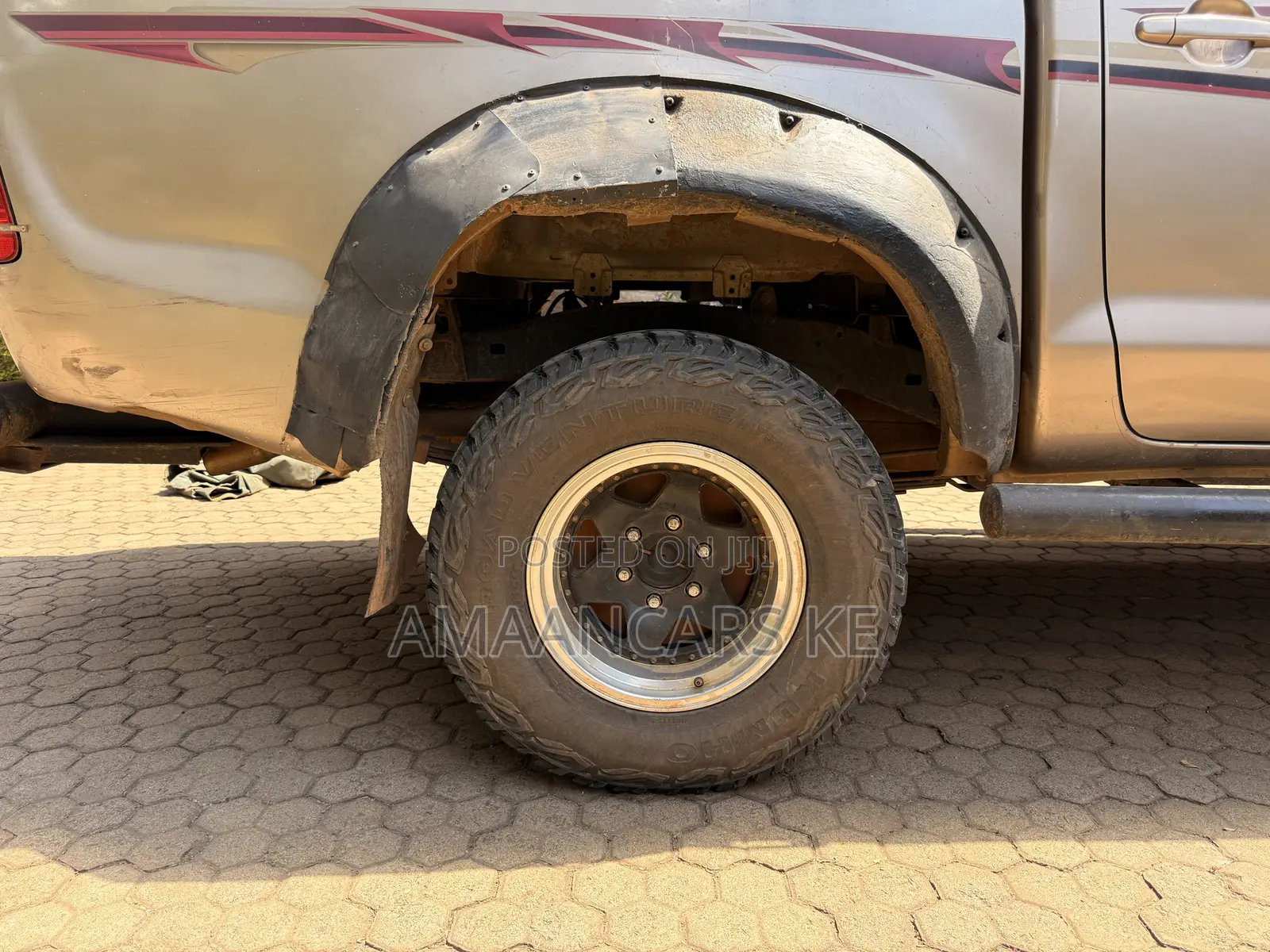 Toyota Hilux 2.5 D-4D 4X4 SRX 2009 Brown