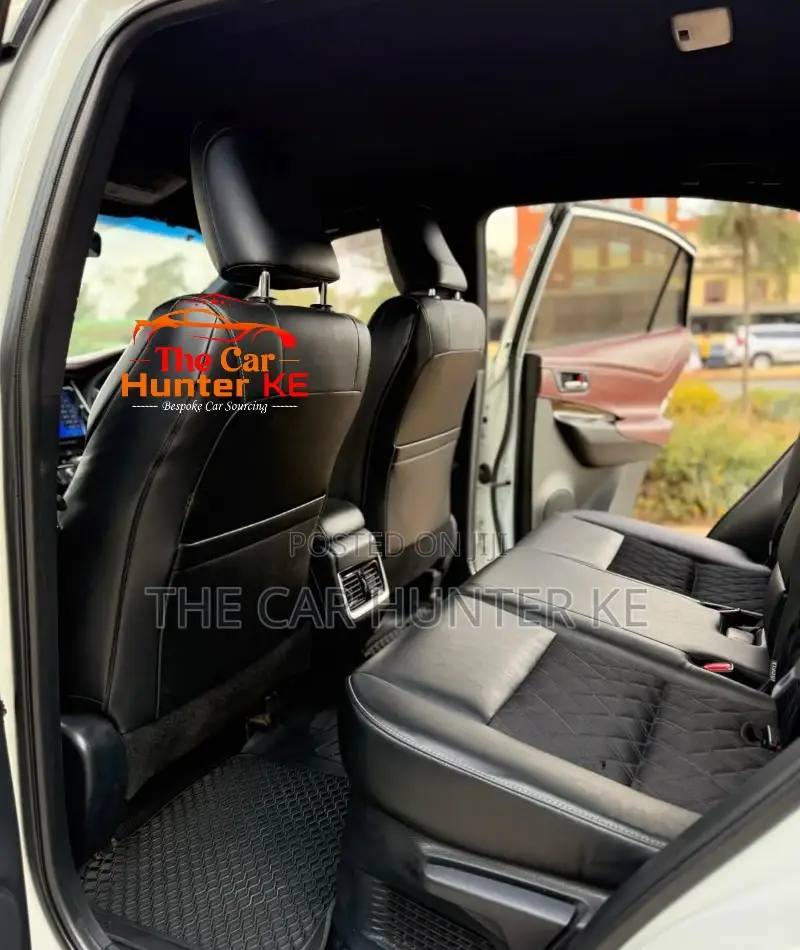 Toyota Harrier 2.0 4WD 2014