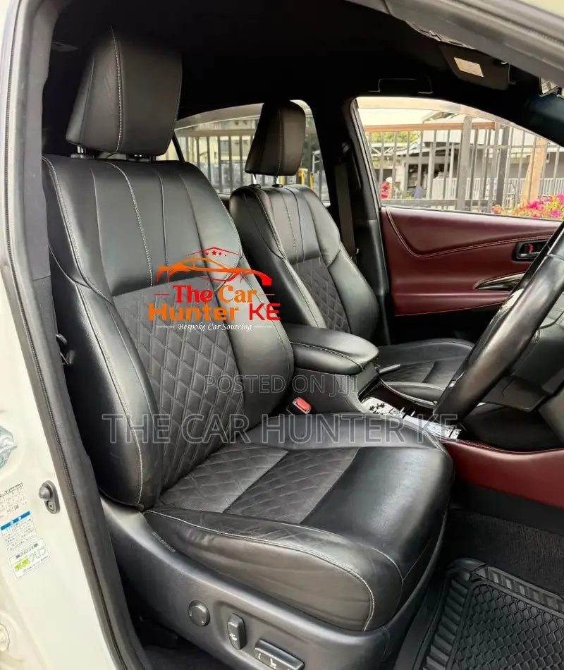 Toyota Harrier 2.0 4WD 2014