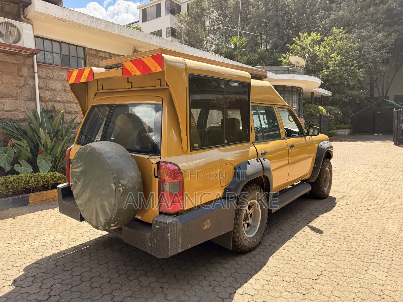 Nissan Patrol 2008 Orange