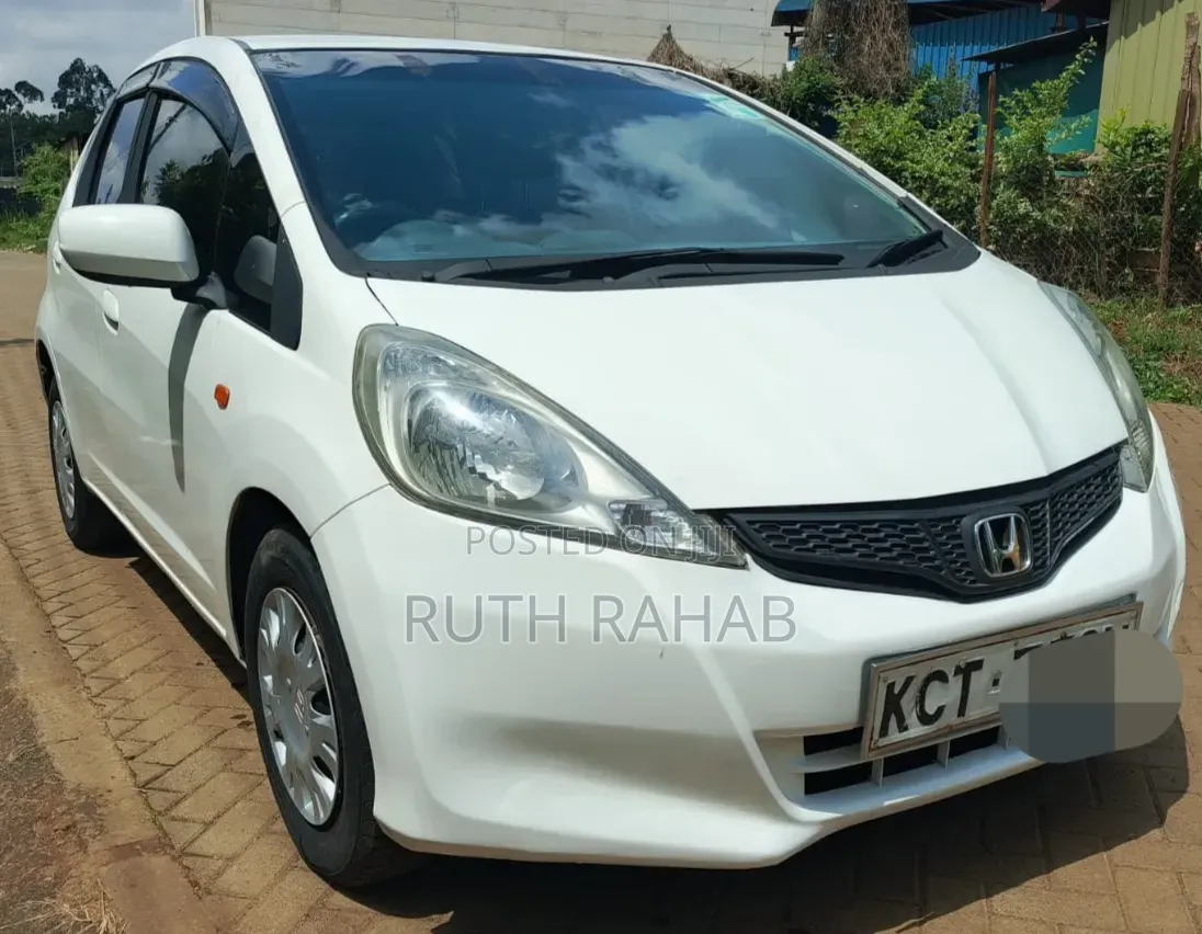 Honda Fit 2011 White
