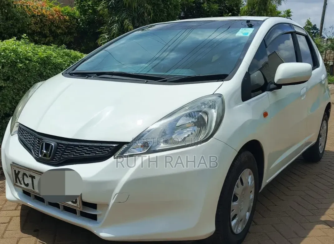 Honda Fit 2011 White