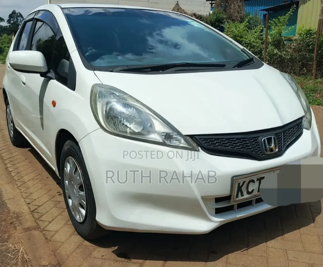 Honda Fit 2011 White