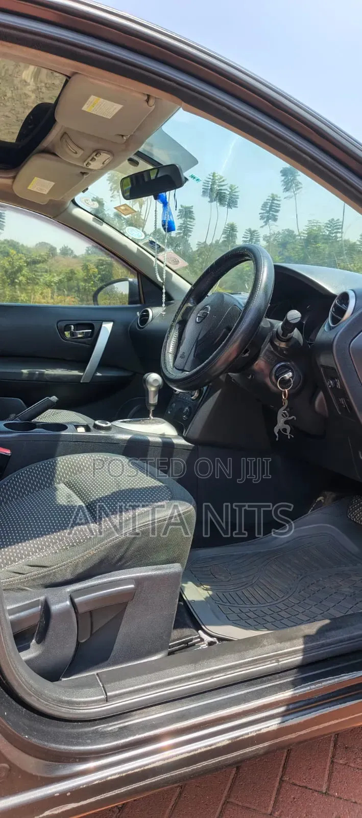 Nissan Dualis 2011 Black