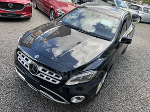 Mercedes-Benz GLA-Class 2018 Black