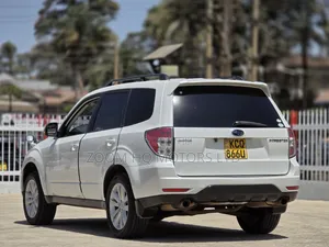 Subaru Forester 2011 White