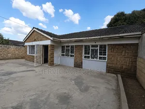 3bdrm Bungalow in South B for rent