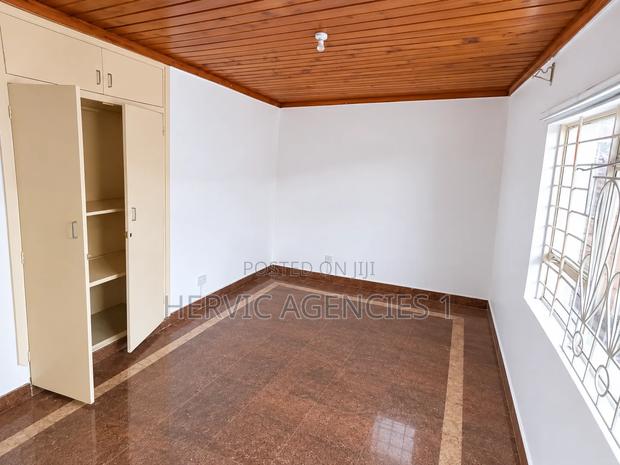 3bdrm Bungalow in South B for rent - thumbnail 7