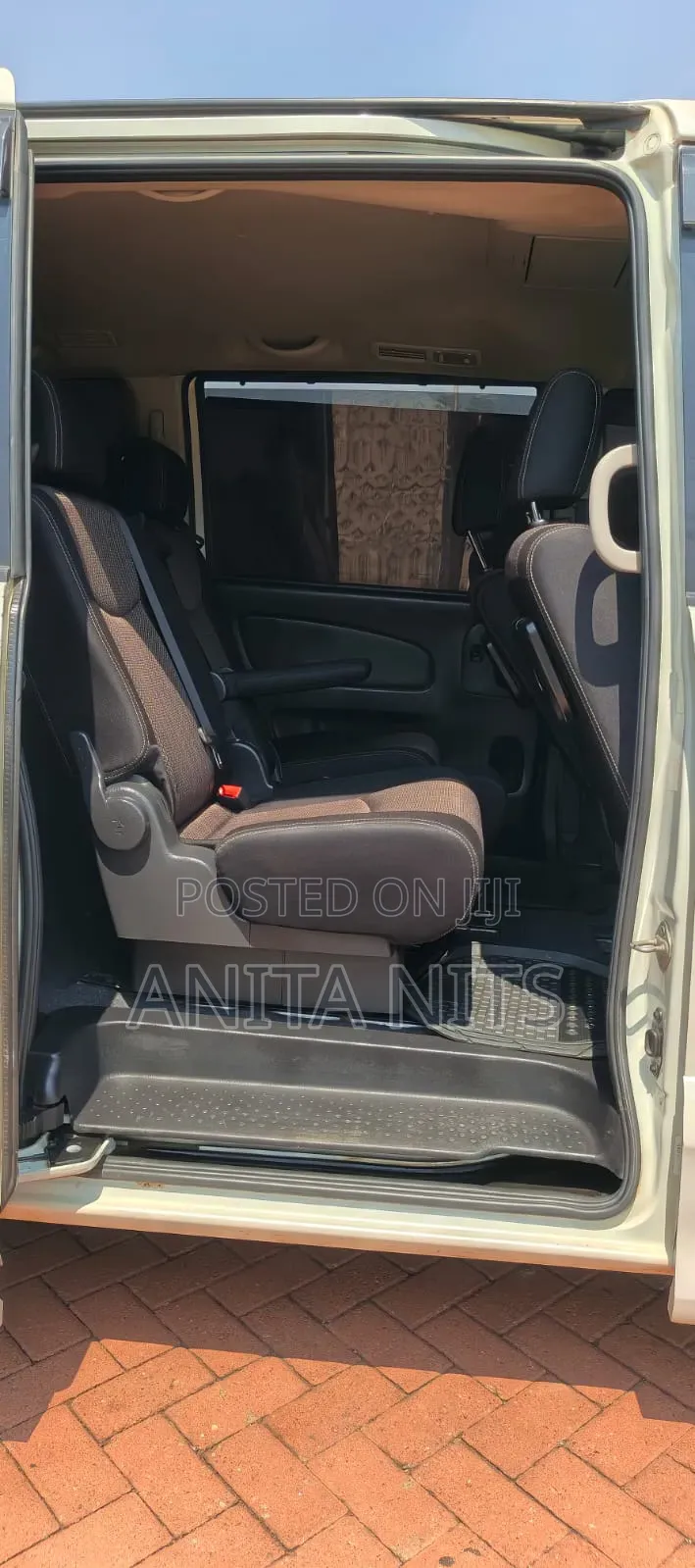 Nissan Serena 2016 White