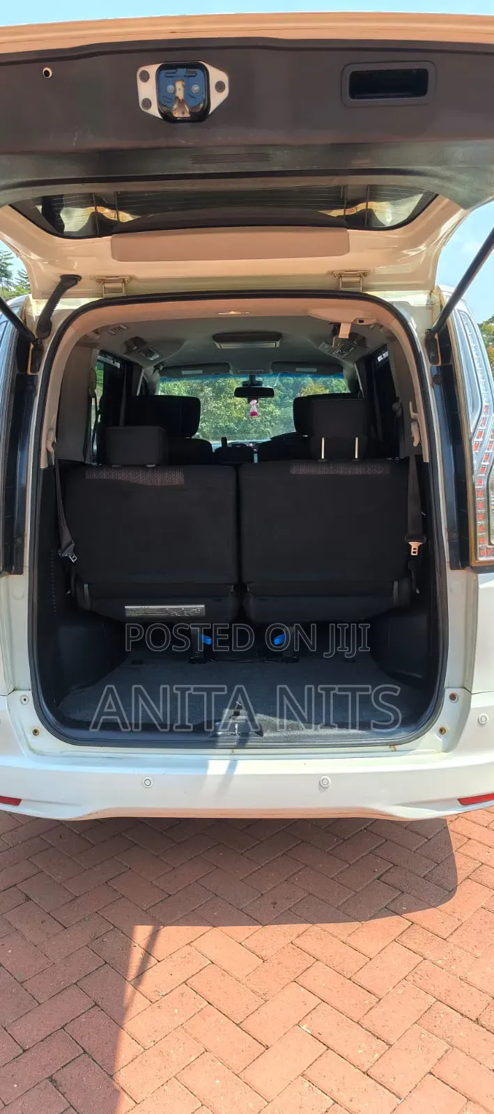 Nissan Serena 2016 White