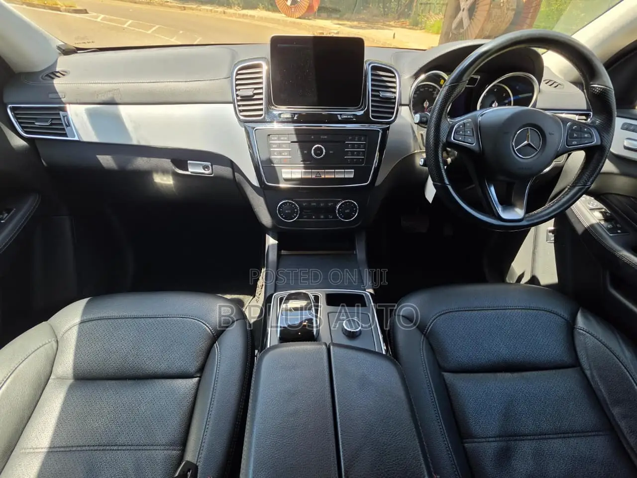 Mercedes-Benz 350D 2015 Silver