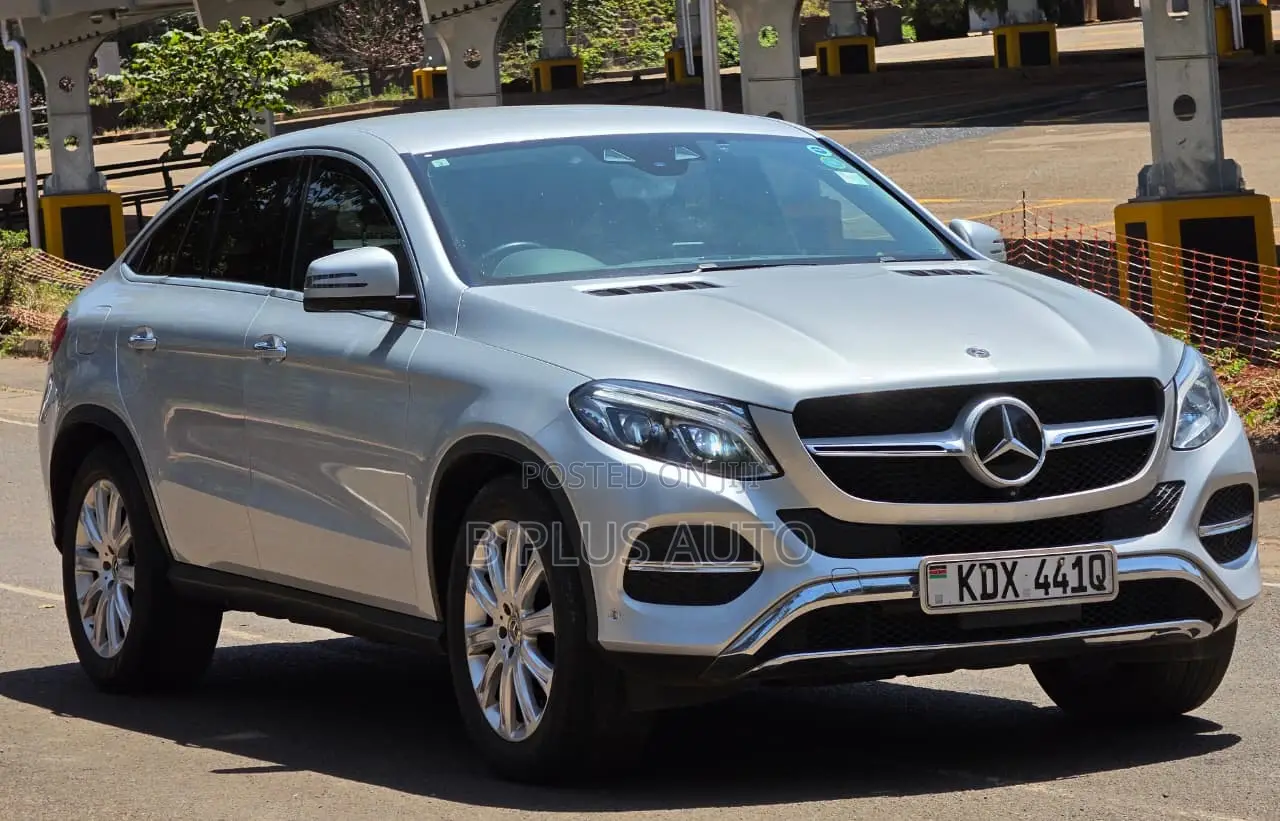 Mercedes-Benz 350D 2015 Silver