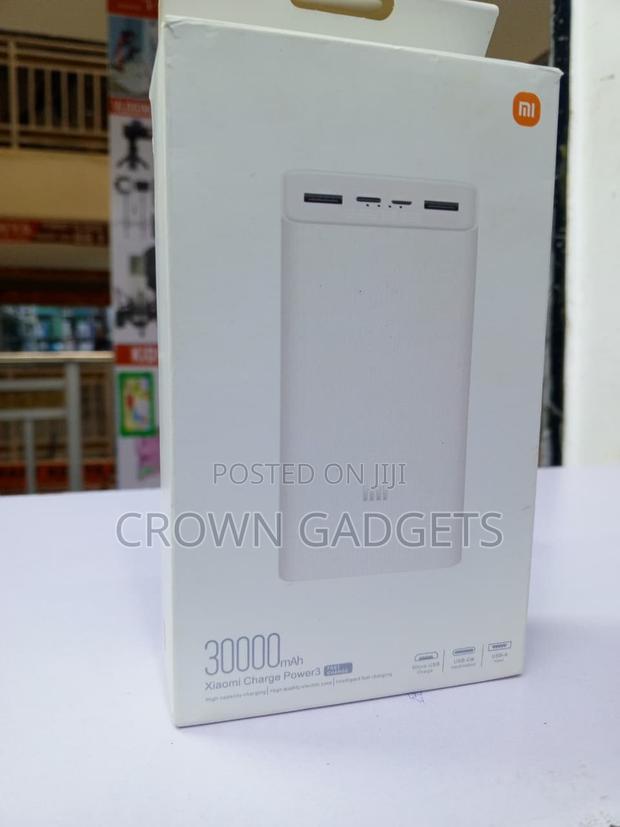 Mi 30,000mAh Portable Power Bank Fast Charging Battery - thumbnail 2