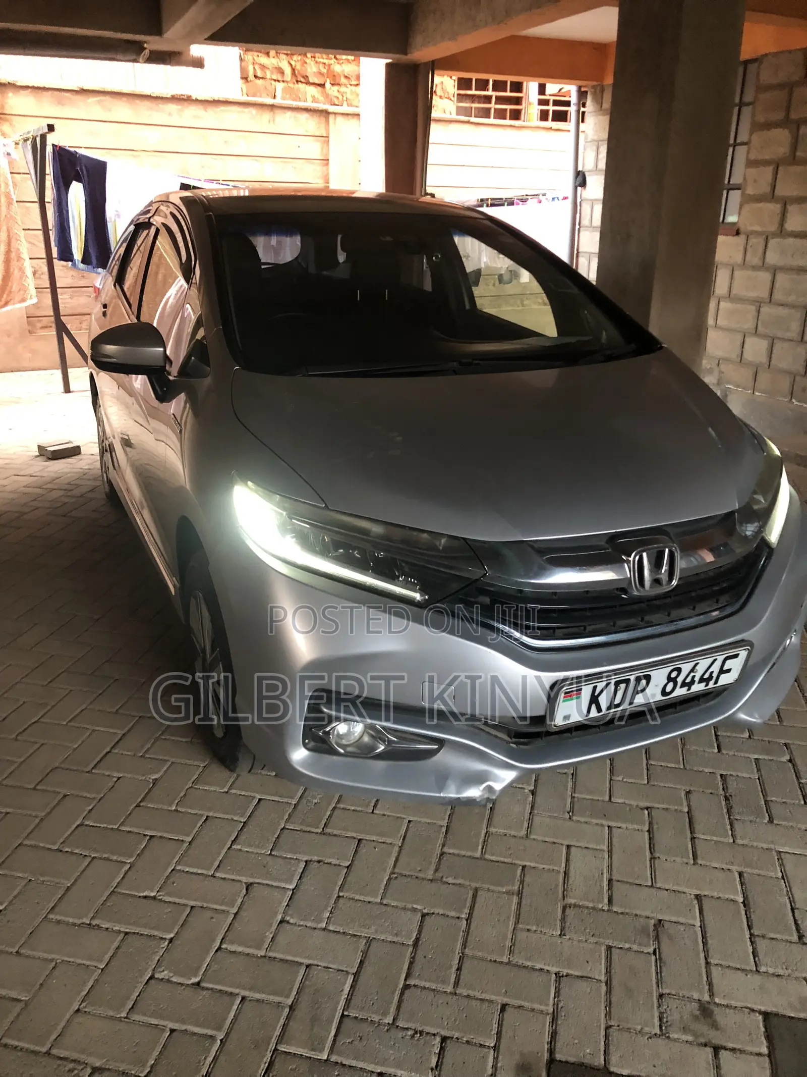 Honda Shuttle 1.5 Hybrid 2WD 2017 Silver