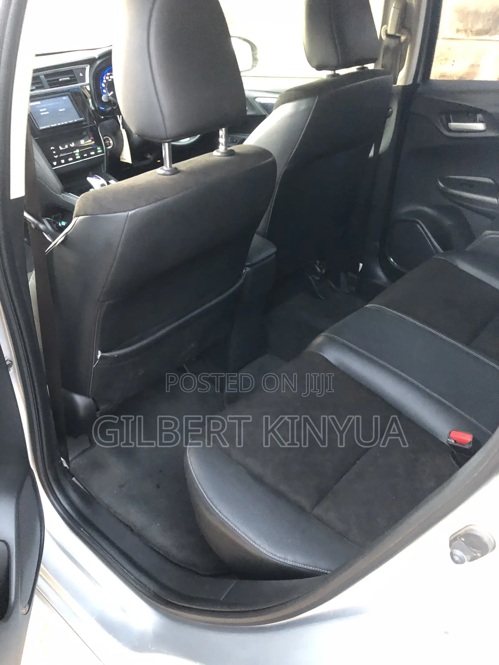 Honda Shuttle 1.5 Hybrid 2WD 2017 Silver