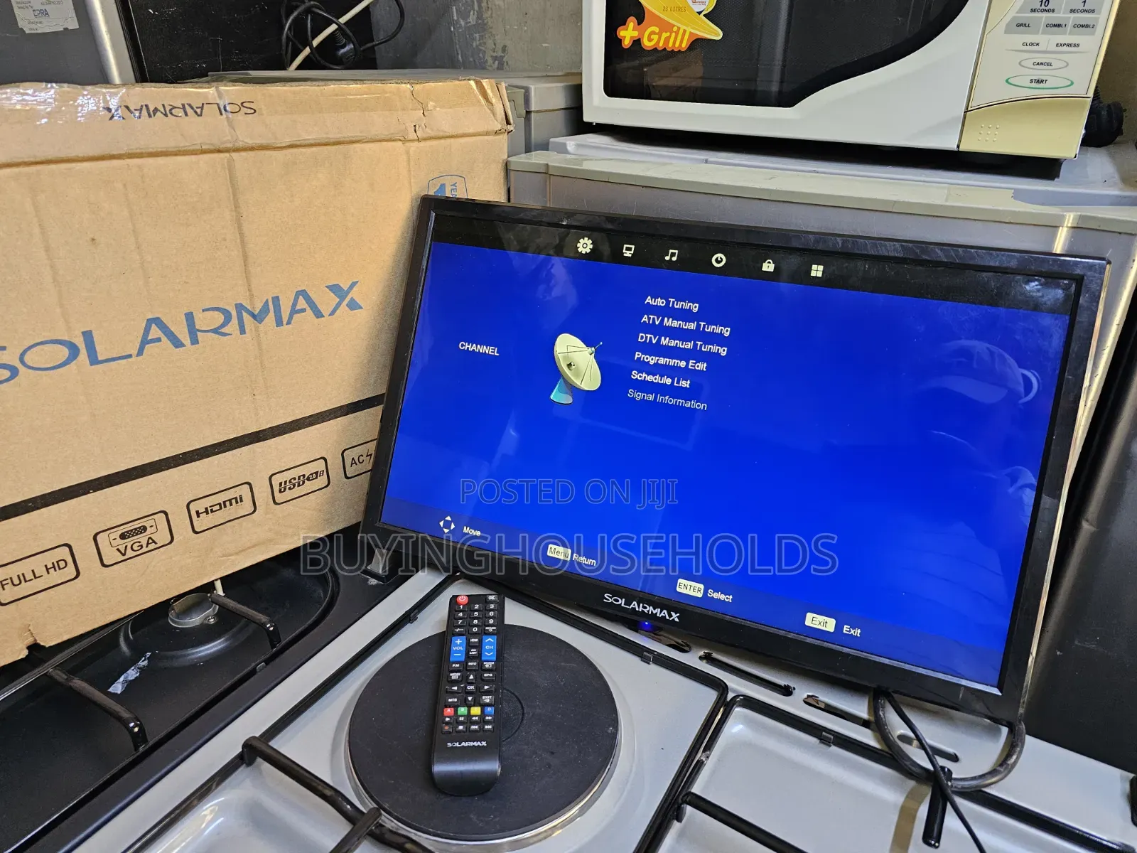 Solarmax 26" Digital TV