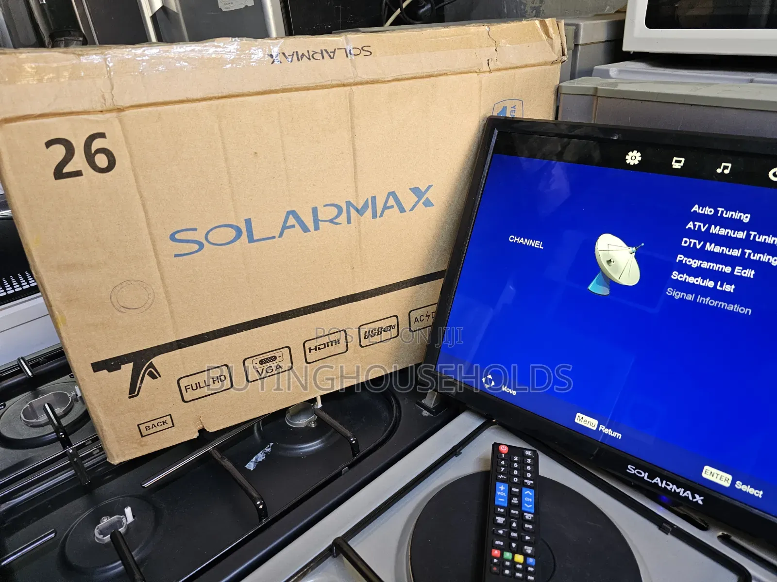Solarmax 26" Digital TV