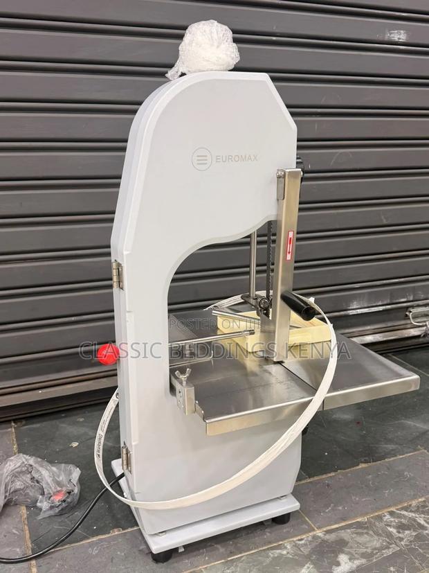 Electric Bone Saw - main view