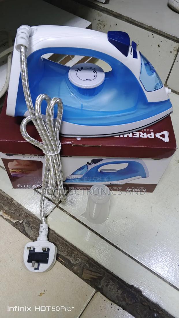 Premier Steam Iron